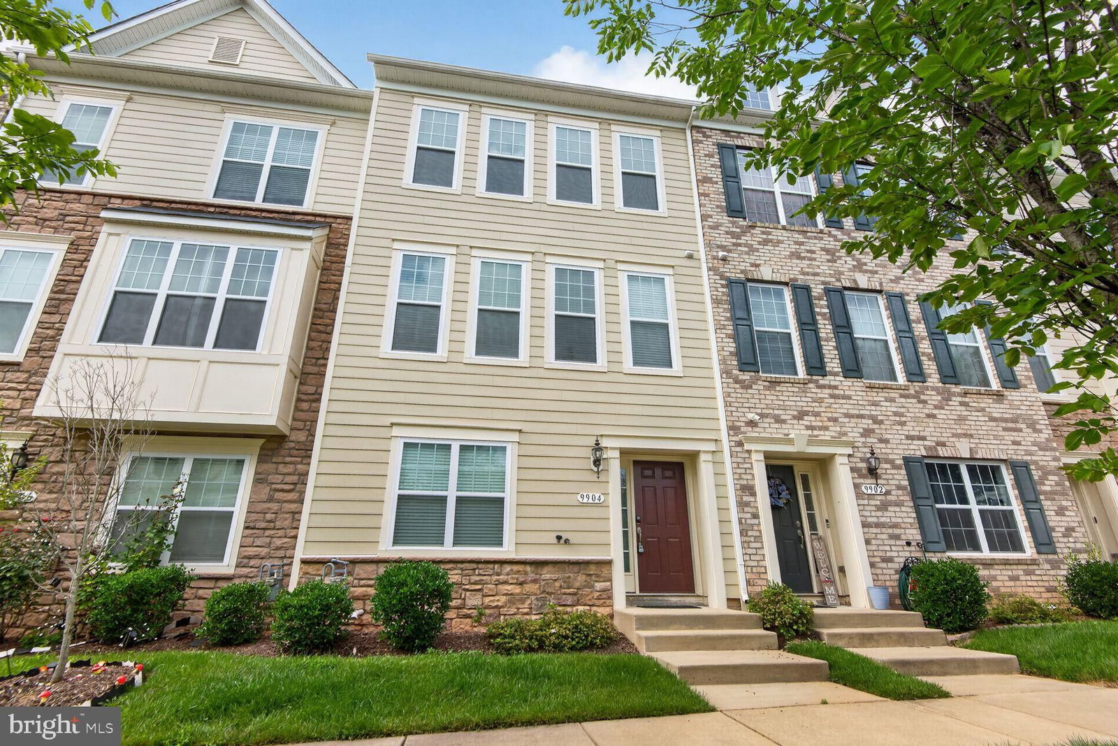 9904 WOOD EDGE WAY, LANHAM 20706, MD