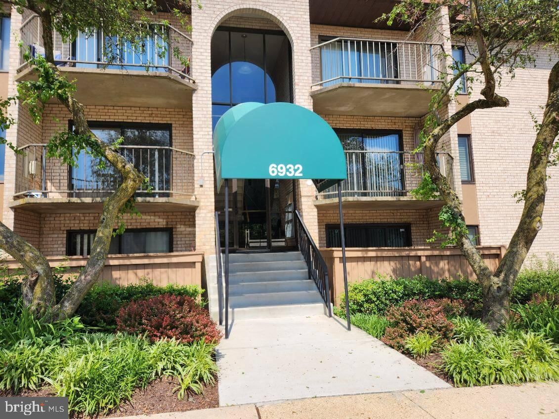 6932 HANOVER PARKWAY 303 in Greenbelt, MD
