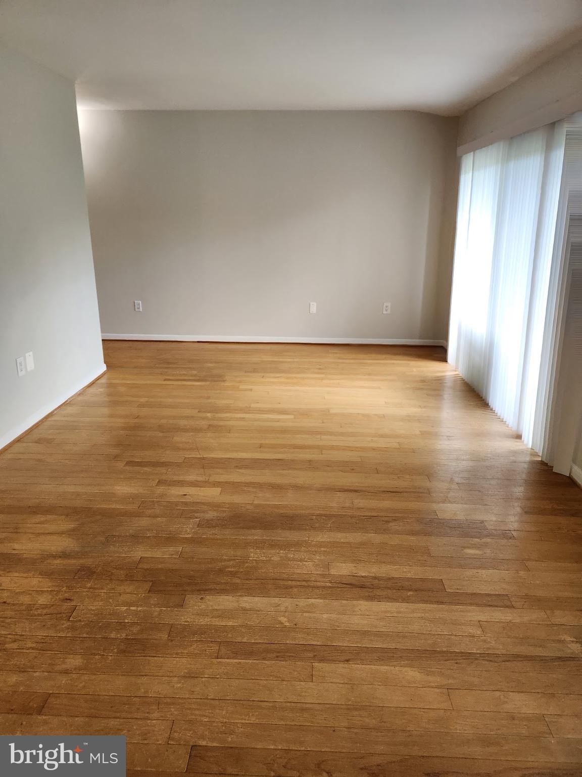 6932 HANOVER PARKWAY #303 photograph
