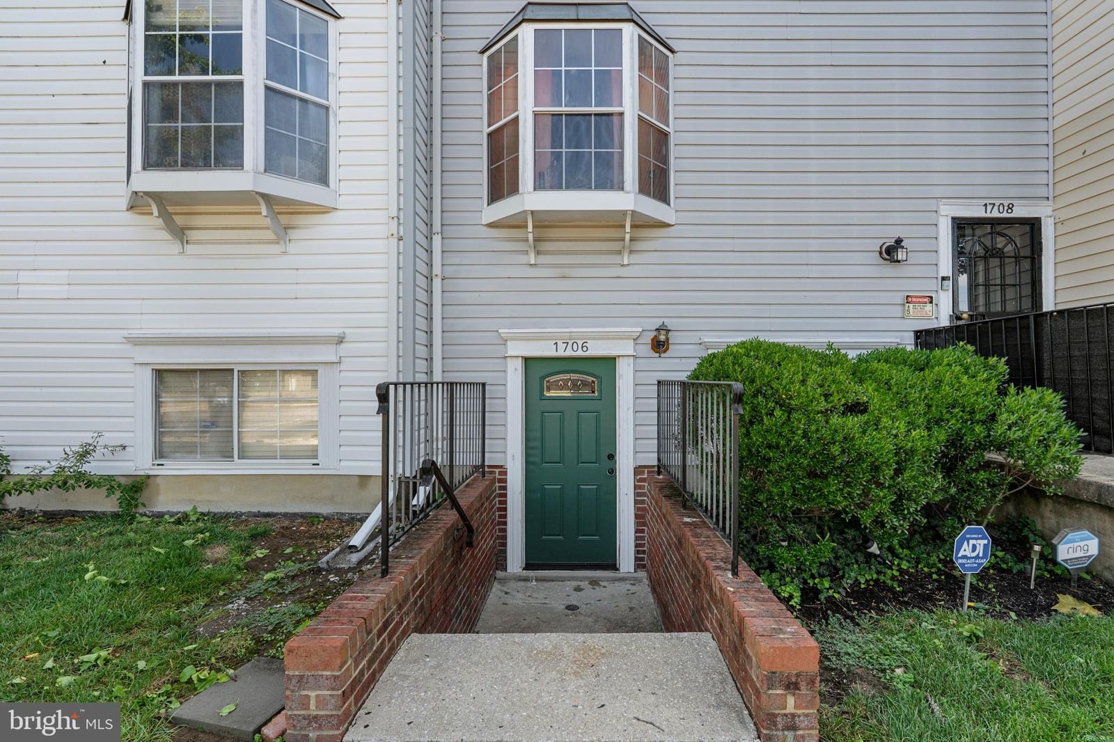 1706 BROOKSQUARE DRIVE #6 photograph