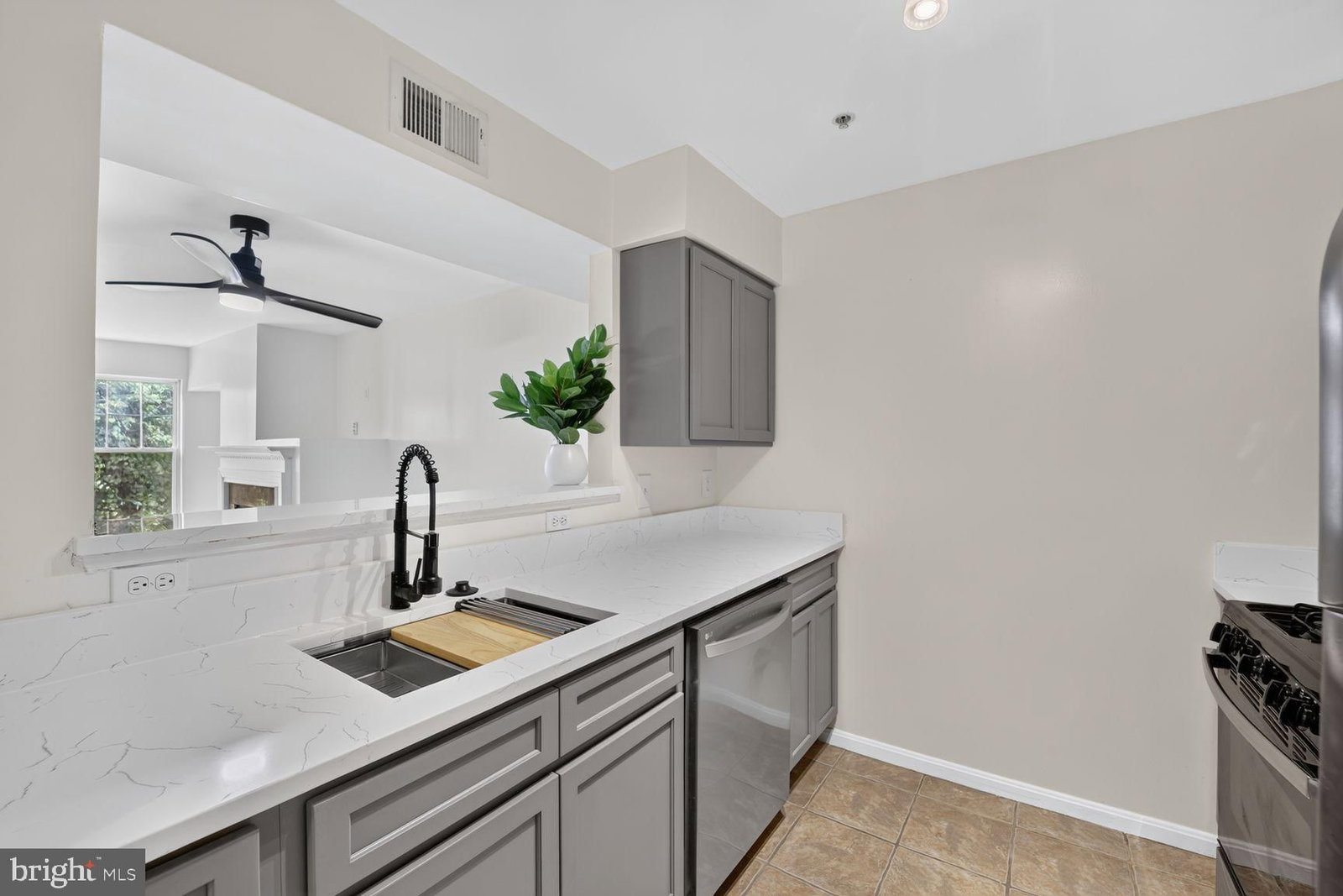 13900 FARNSWORTH LANE 4305 in Upper Marlboro, MD