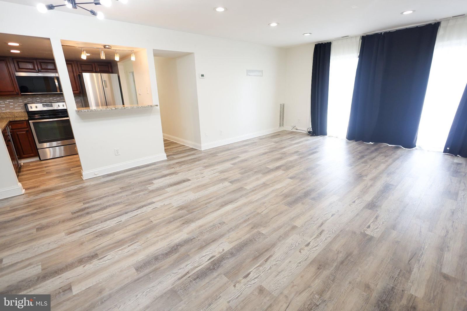 10107 PRINCE PLACE #304 photograph