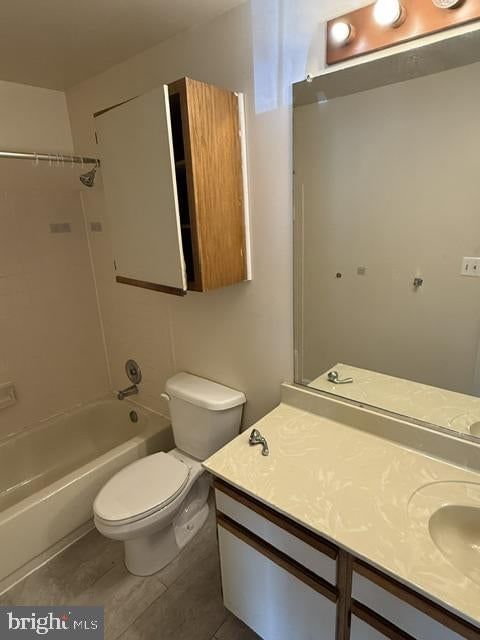 4504 LORD LOUDOUN COURT #17-5 photograph