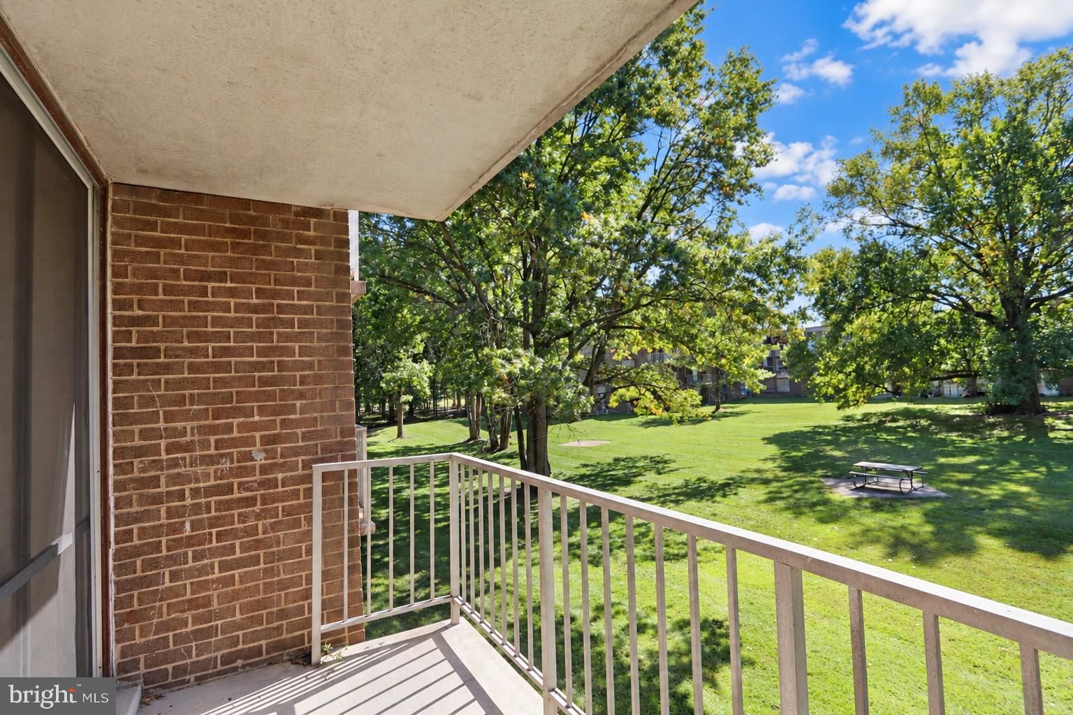 7983 RIGGS ROAD photograph