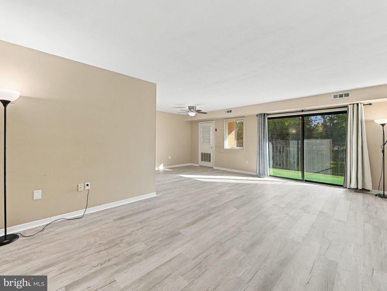 1745 EDGEWOOD HILL CIRCLE #204 photograph