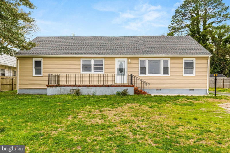 308 CEDAR LANE