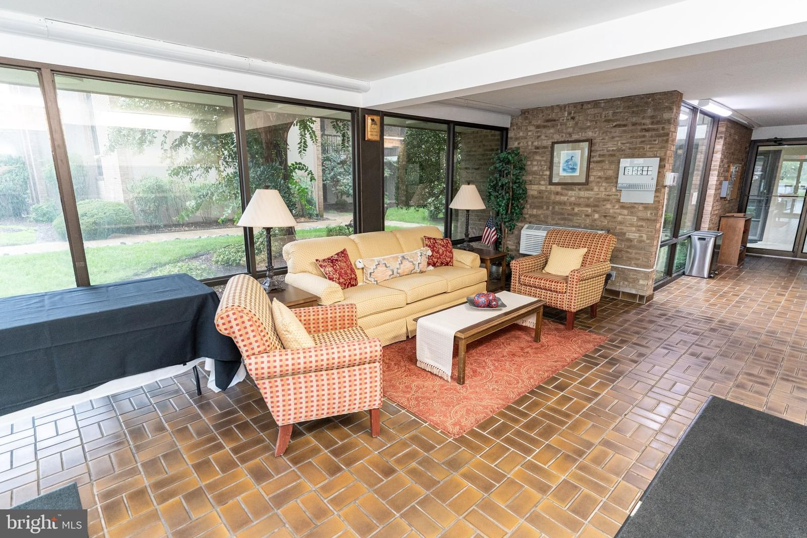 227 CANAL PARK DRIVE #206 photograph