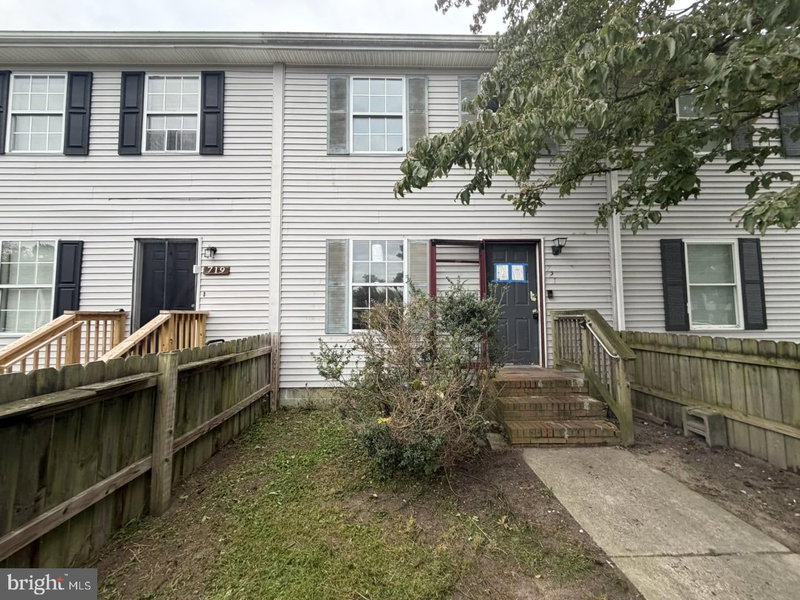 721 HEMLOCK STREET