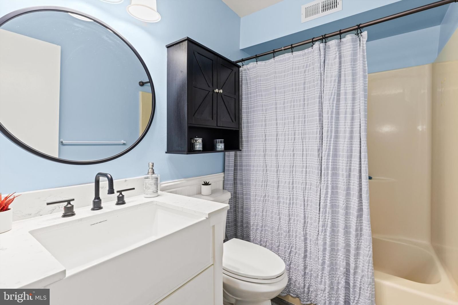 12300 JAMAICA AVENUE #103 photograph