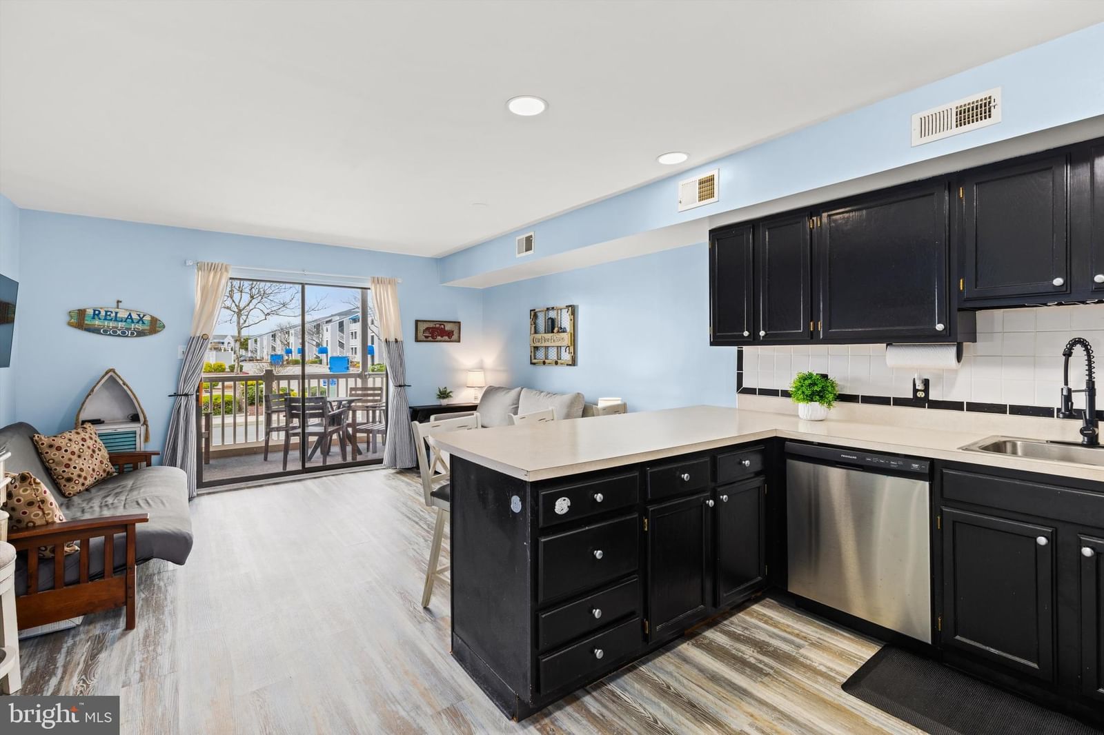 12300 JAMAICA AVENUE #103 photograph