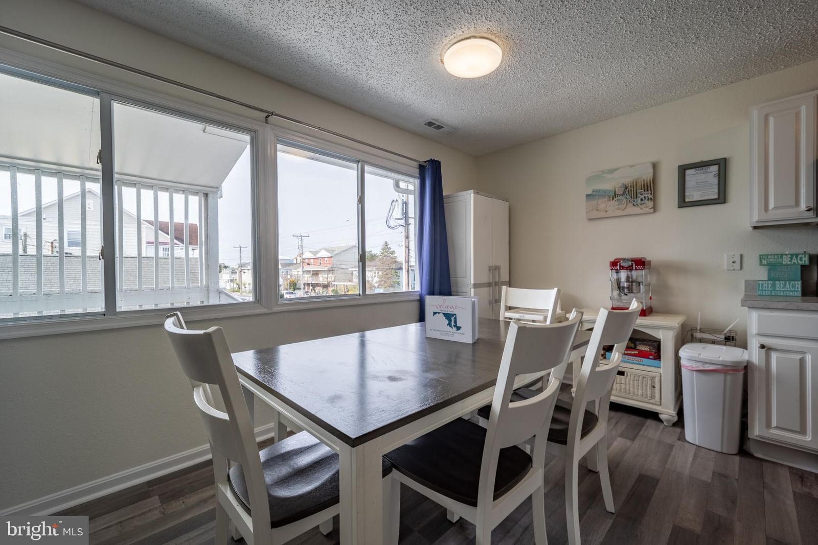 207 8TH STREET #201W photograph