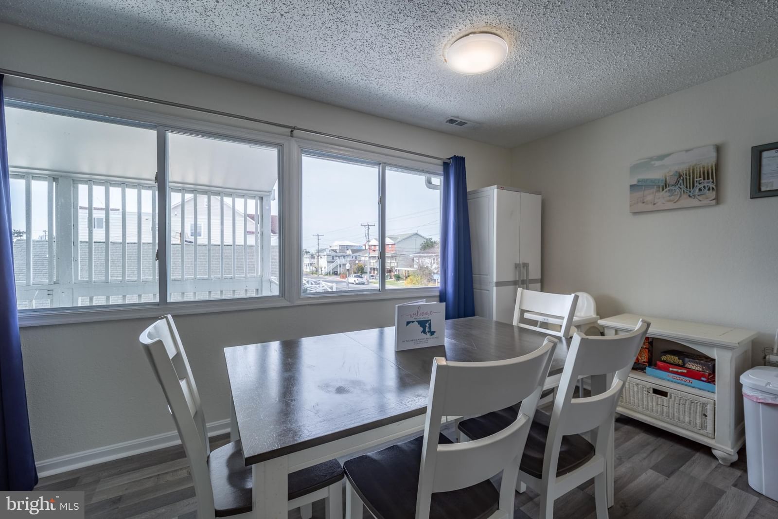 207 8TH STREET #201W photograph