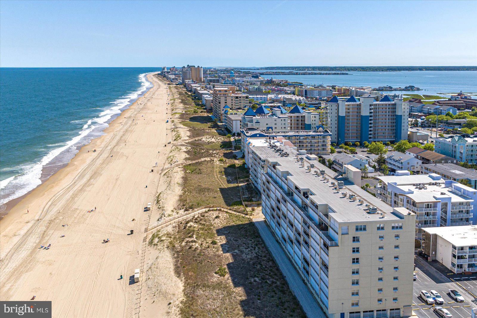6201 ATLANTIC AVENUE #806 photograph