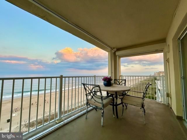 6201 ATLANTIC AVENUE #806 photograph