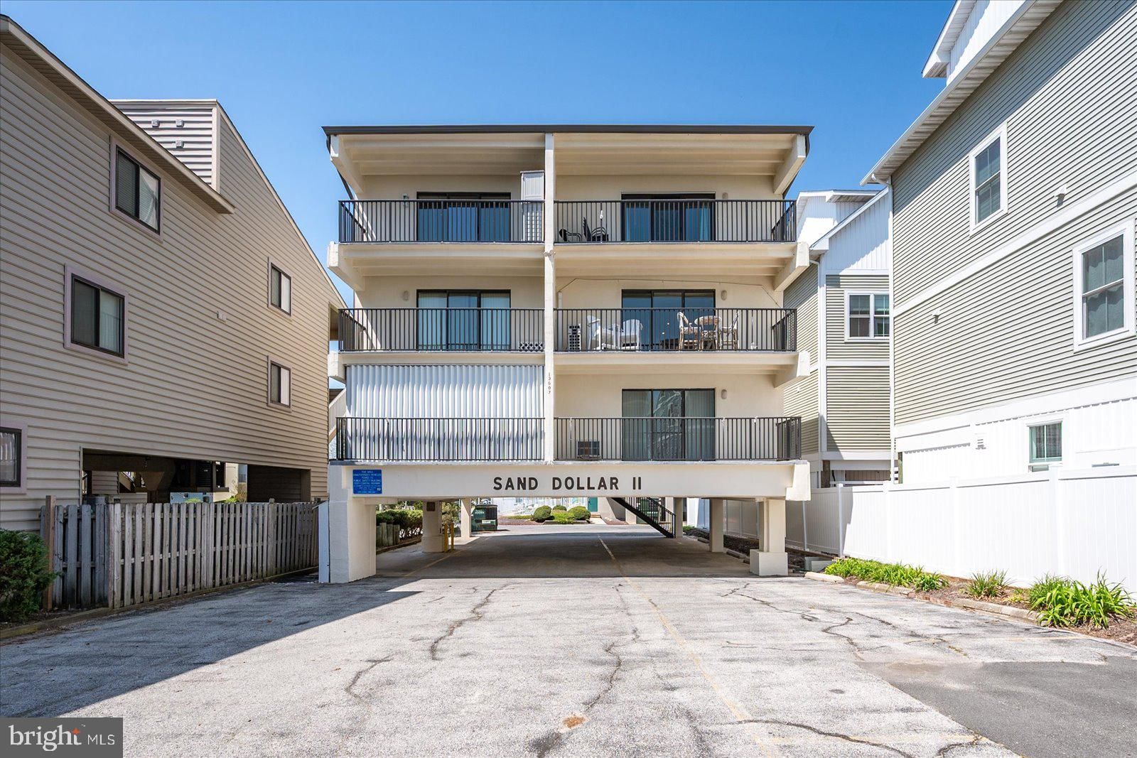 13607 WIGHT STREET #203 photograph