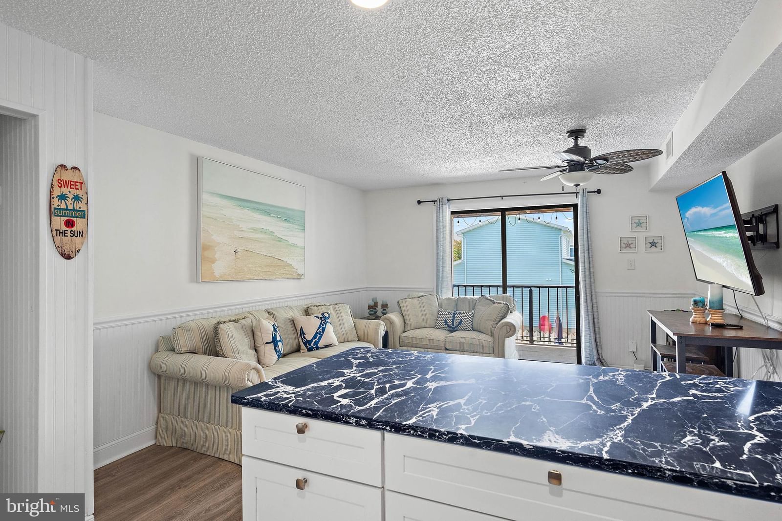204 33RD STREET #20502 photograph
