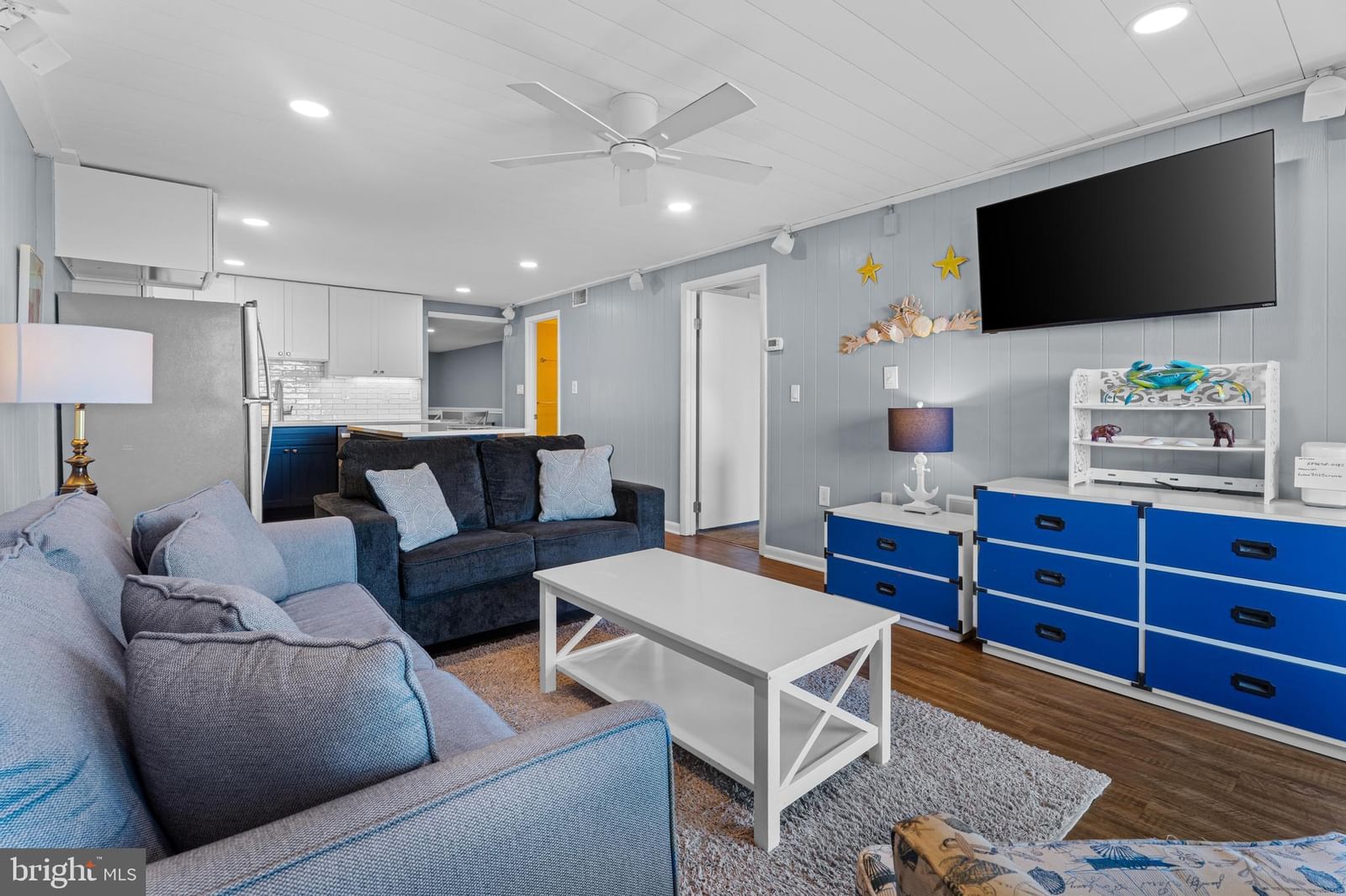 10 81ST STREET #209 photograph