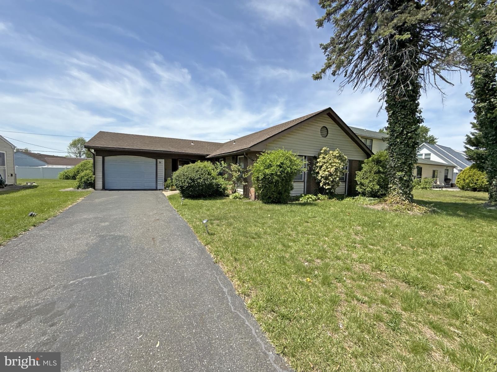 31 HENDERSON LN, WILLINGBORO 08046, NJ