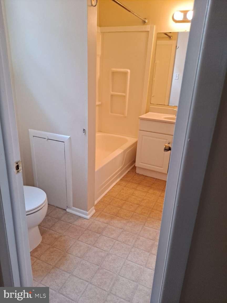 2 FLORENCE TOLLGATE Pl photograph
