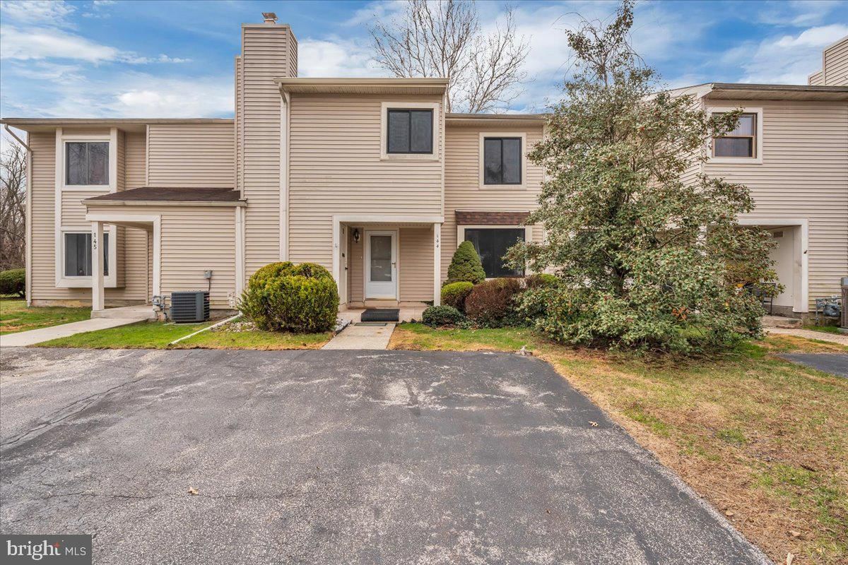 144 BRIAR CT, MARLTON 08053, NJ