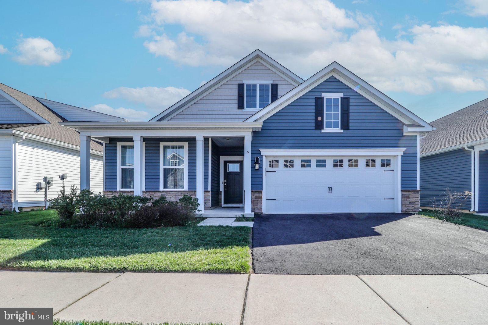 5 PRESTON LN, DELANCO 08075, NJ