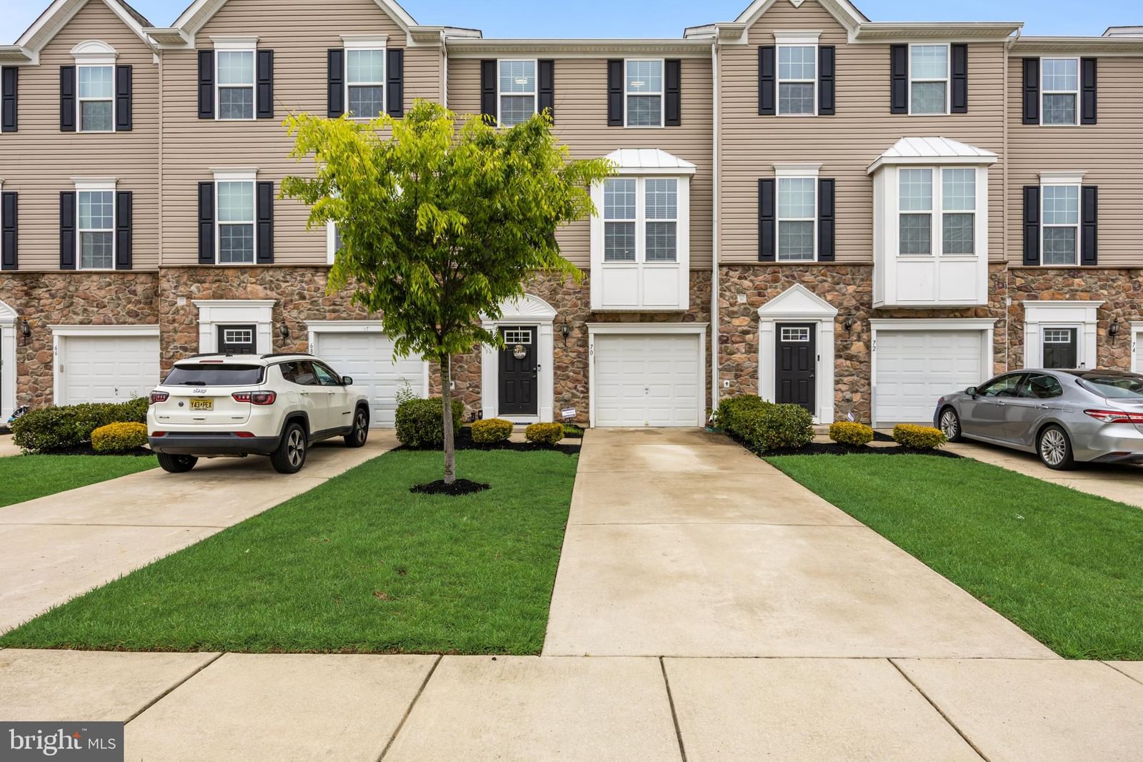 70 BENFORD LN, EDGEWATER PARK 08010, NJ