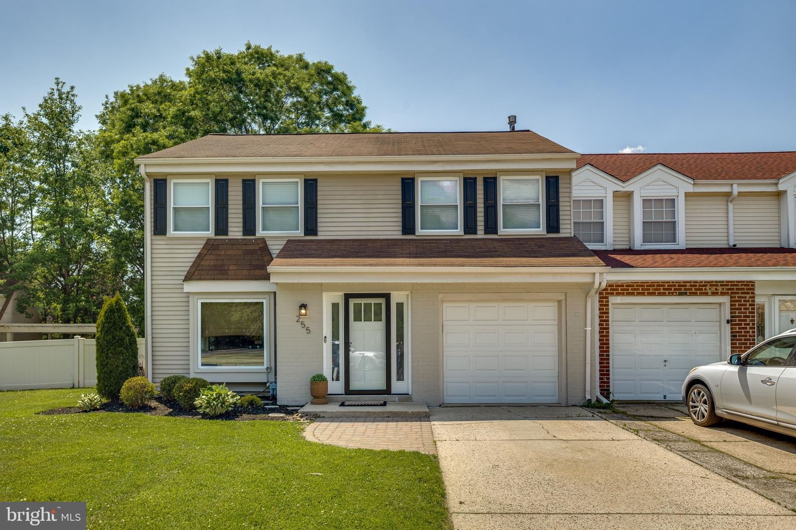 255 BURNAMWOOD DR, MOUNT LAUREL 08054, NJ