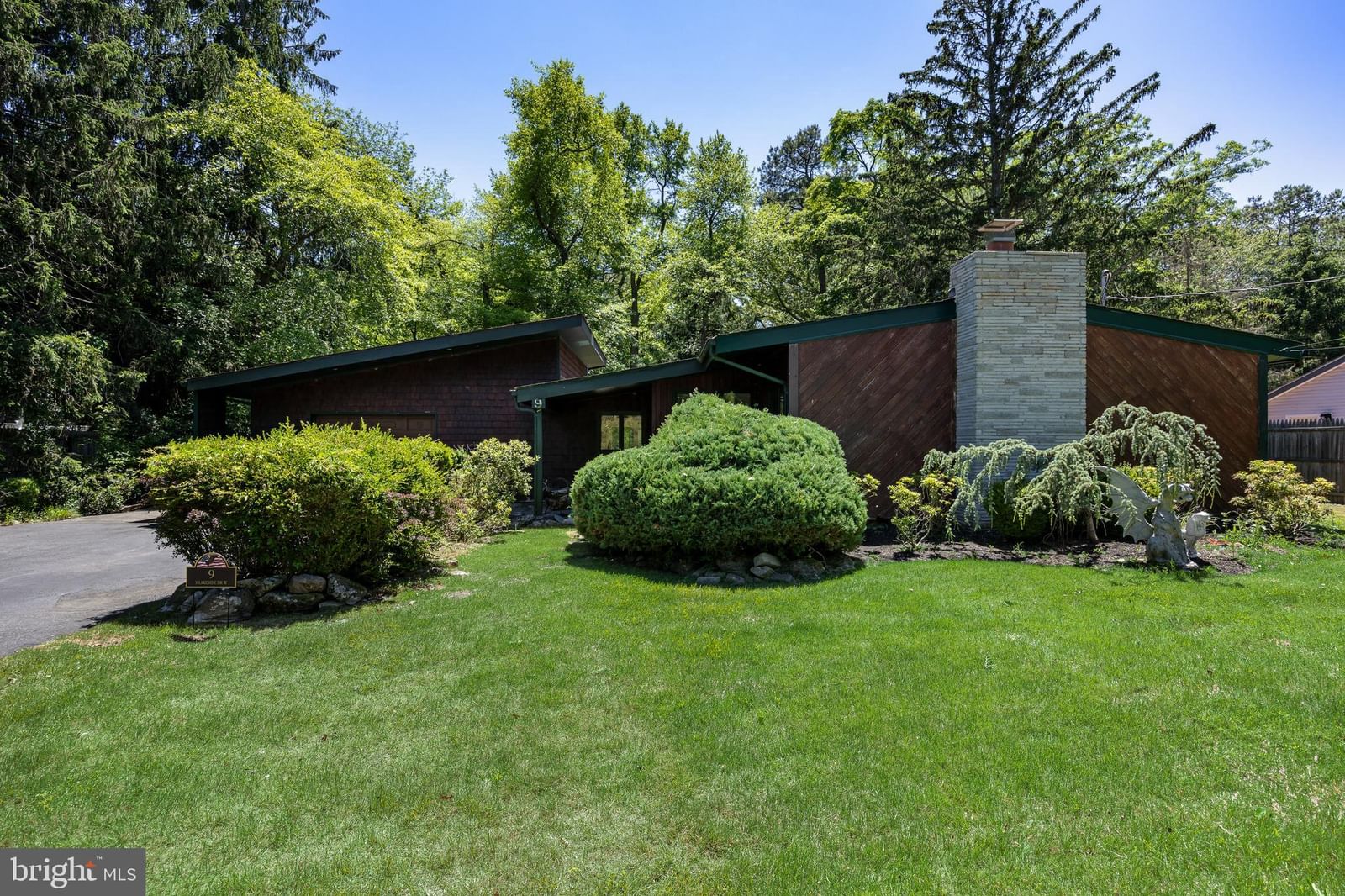 9 S LAKESIDE DR W, MEDFORD 08055, NJ
