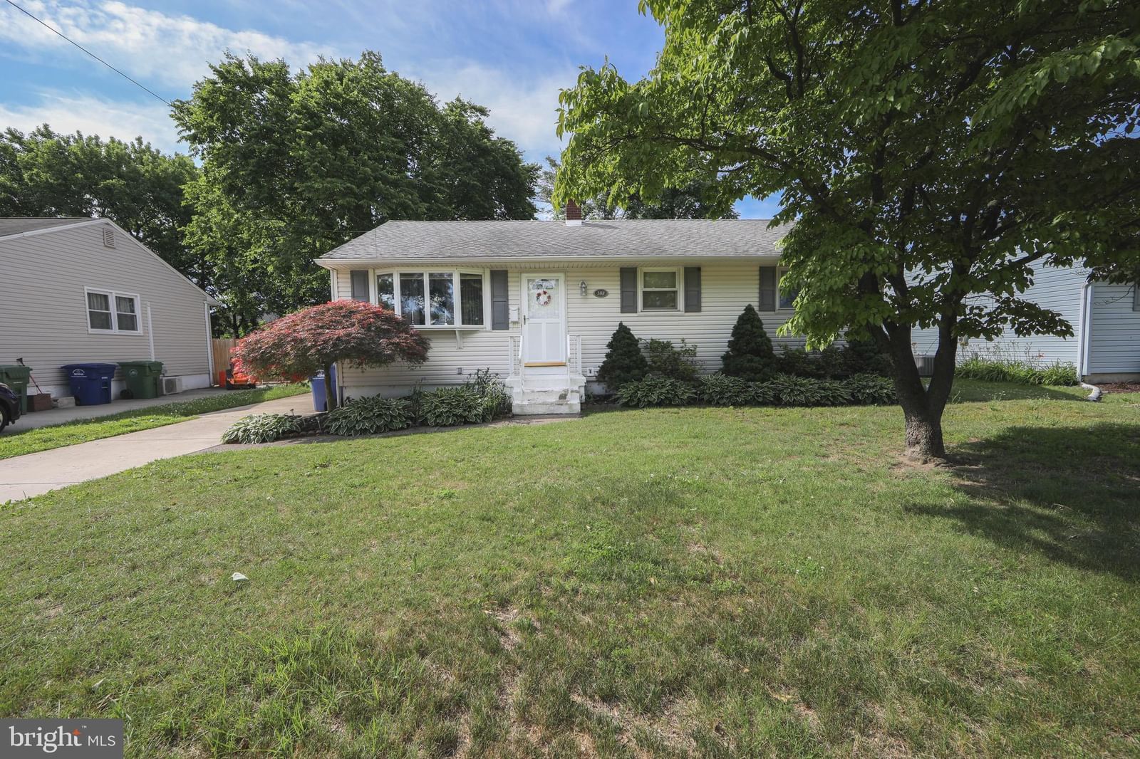 108 W HENRY ST, PALMYRA 08065, NJ