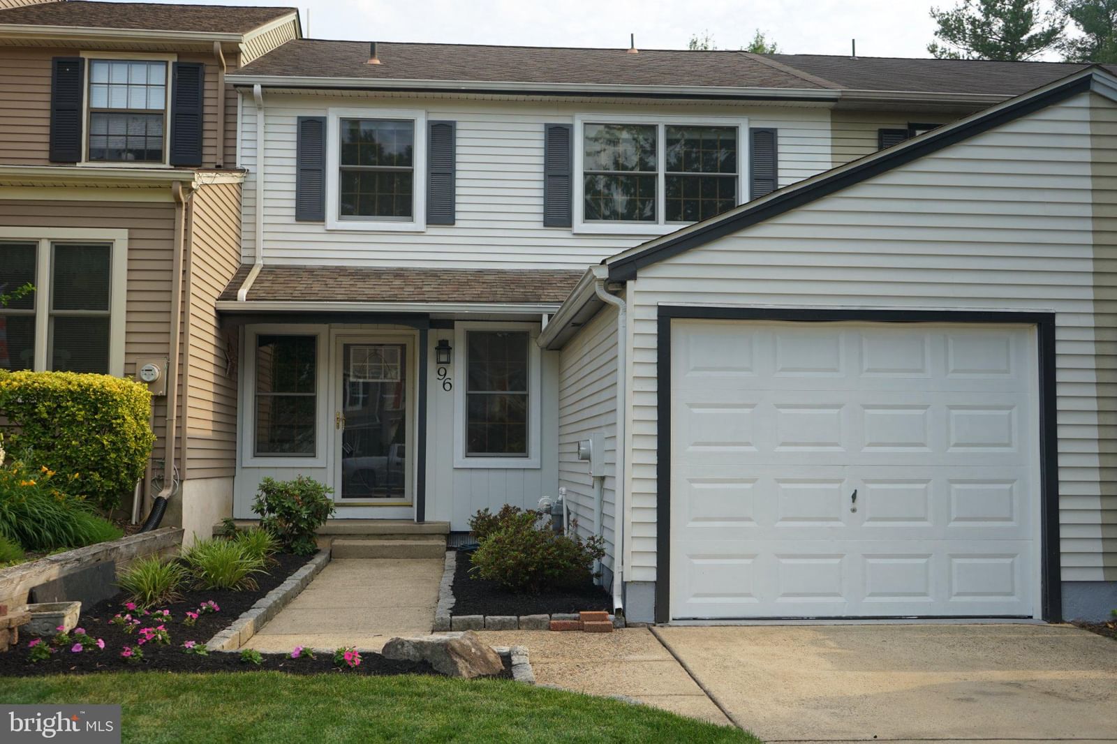 96 FARNWOOD RD, MOUNT LAUREL 08054, NJ