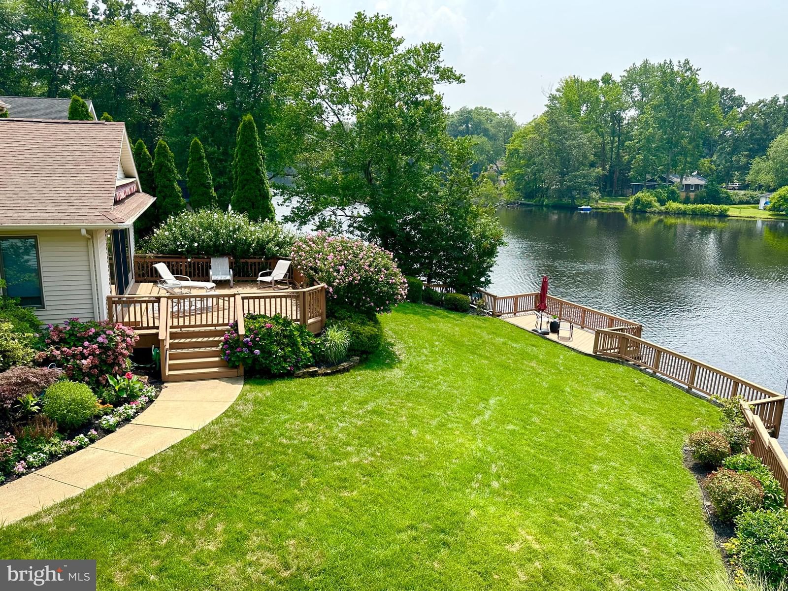 107 E LAKE BLVD, MEDFORD 08055, NJ