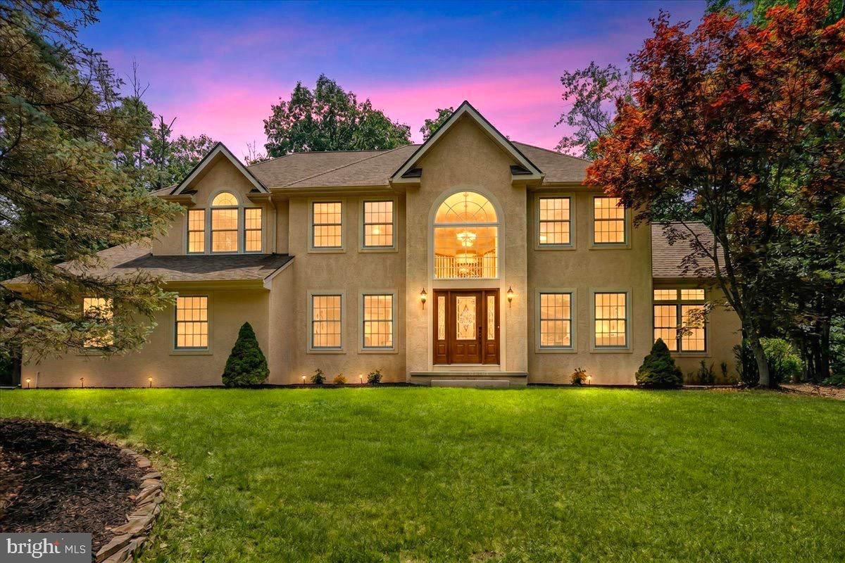 32 CONSTITUTION DR, SOUTHAMPTON 08088, NJ