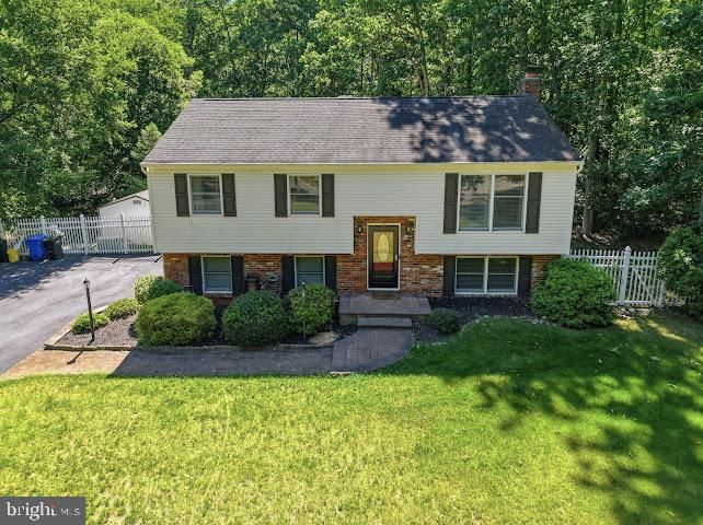 26 WHEATSHEAF RD, SHAMONG 08088, NJ