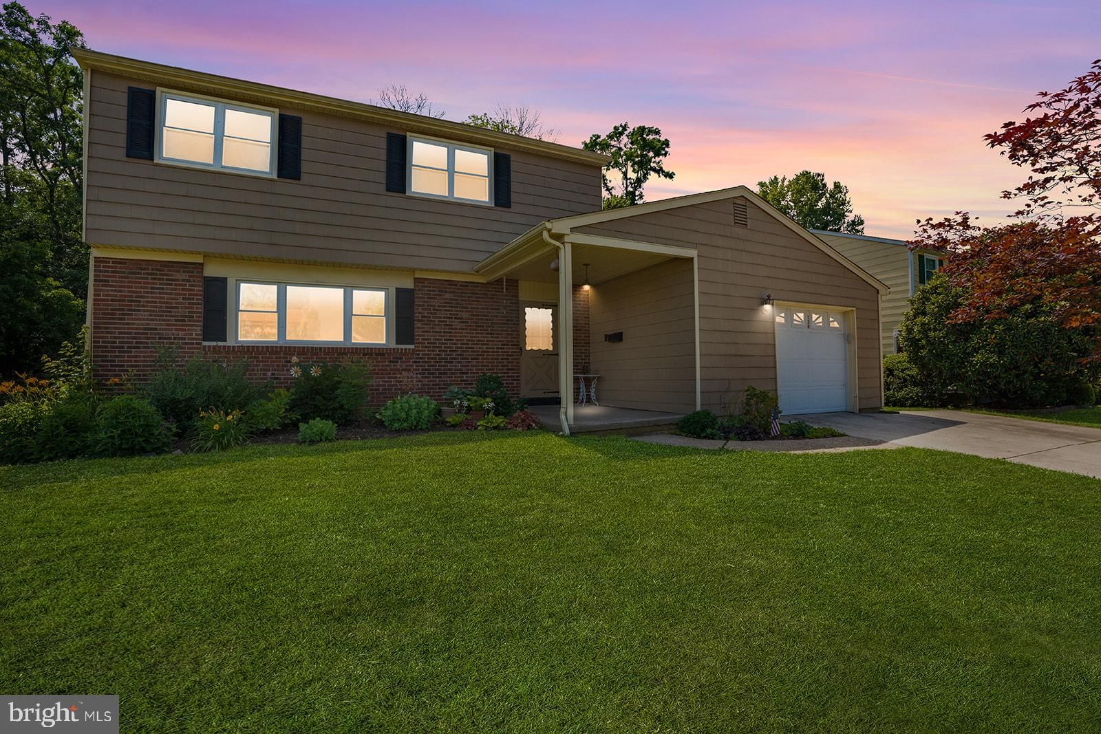 138 JACQUELINE AVE, DELRAN 08075, NJ