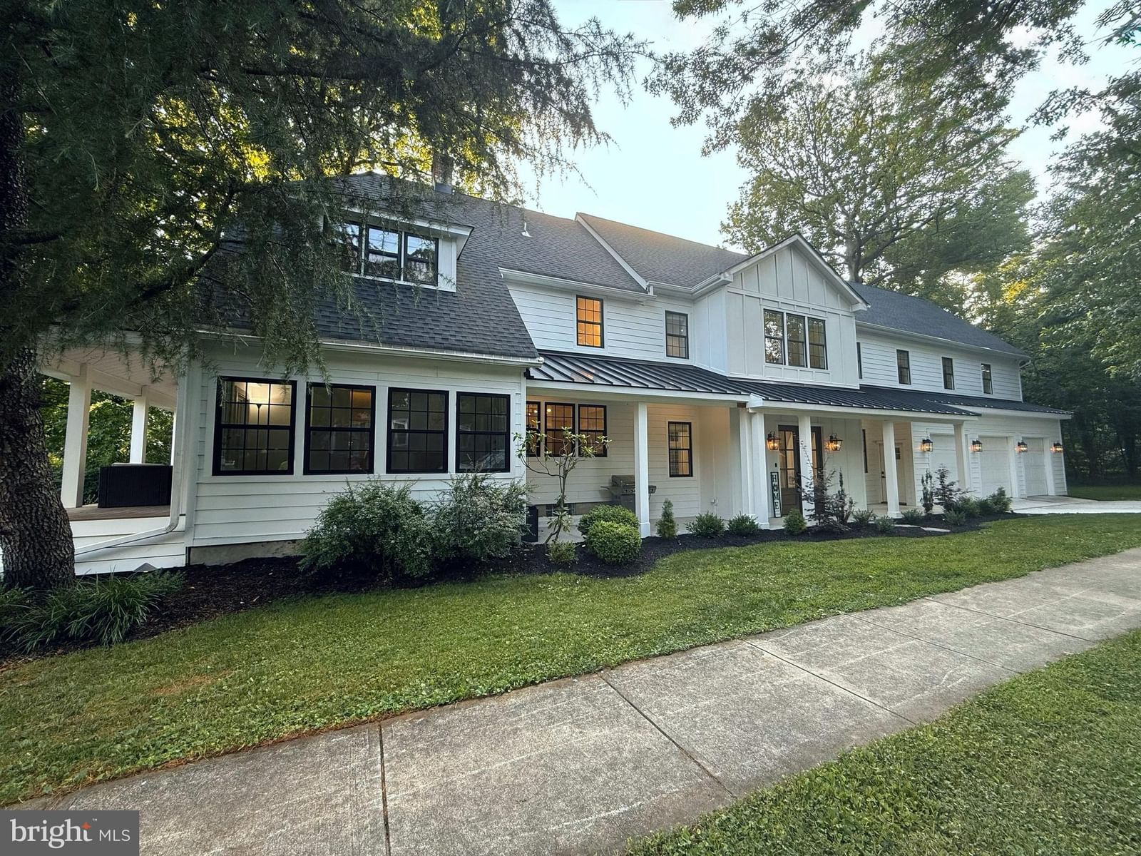 101 W OAK AVE, MOORESTOWN 08057, NJ