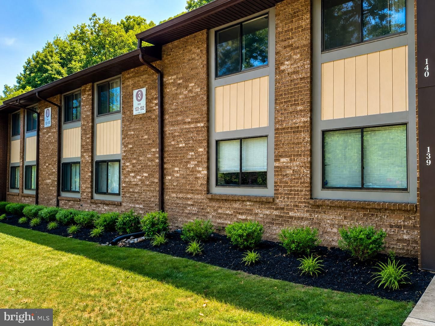 115 E KINGS HIGHWAY #138 photograph