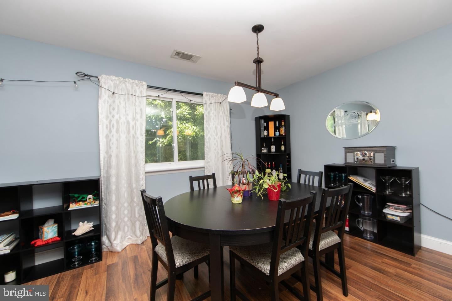 115 E KINGS HIGHWAY #310 photograph