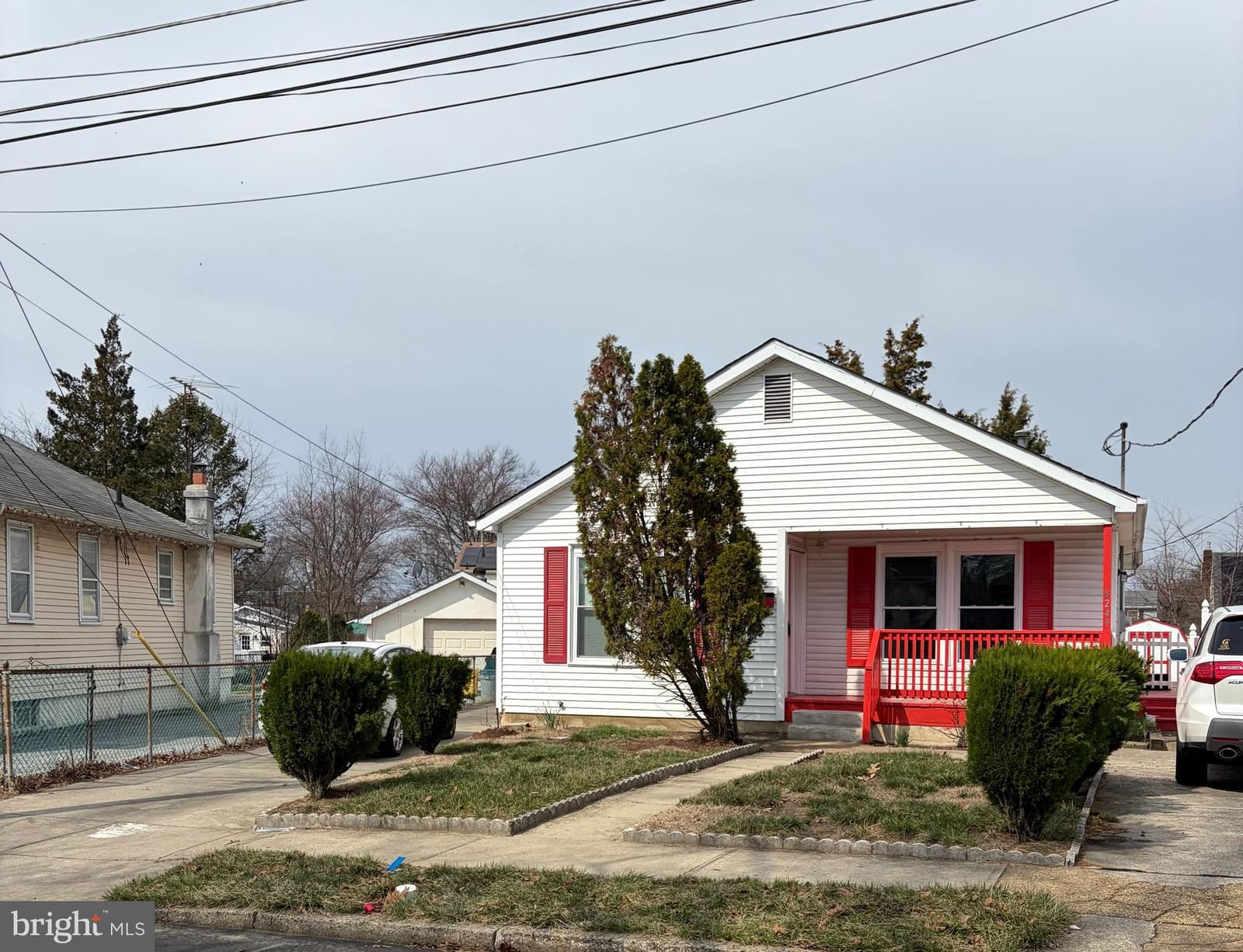 8249 EDEN LN, PENNSAUKEN 08110, NJ