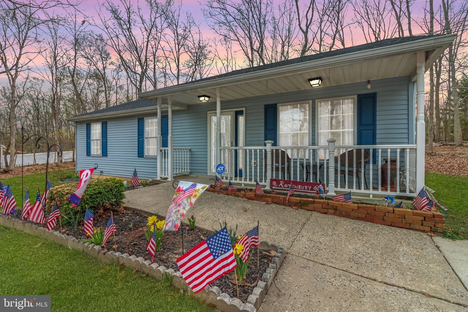 321 THOMPSON AVE, CHESILHURST 08089, NJ