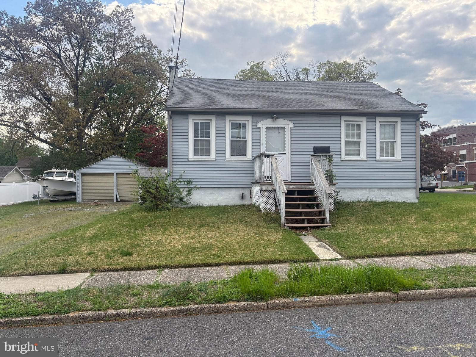 97 N READ AVE, RUNNEMEDE 08078, NJ