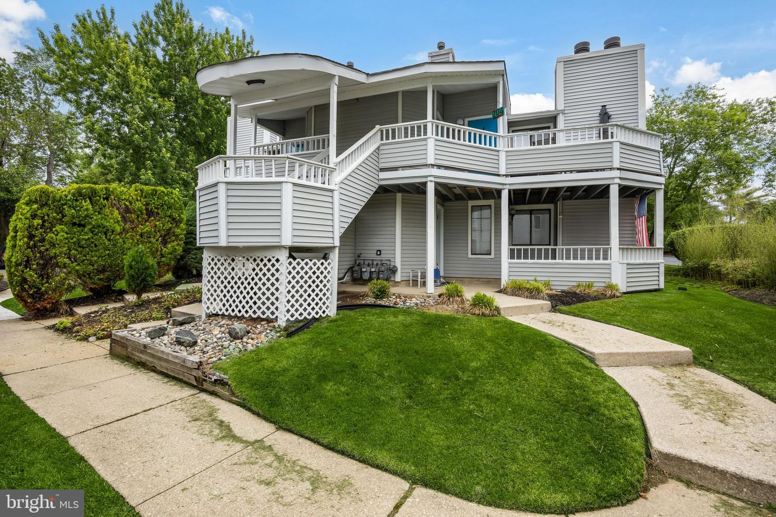 702 ABBEY COURT in Sicklerville, NJ
