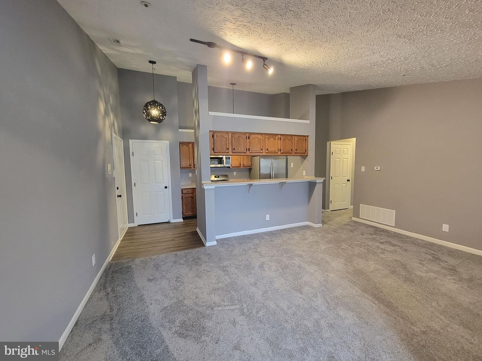 10 KENWOOD DR, SICKLERVILLE 08081, NJ