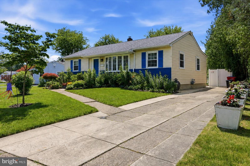 509 OAK DRIVE