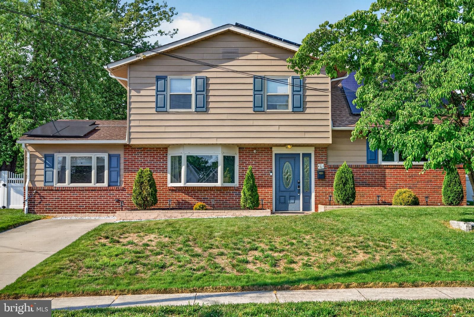 12 WOODBRIDGE RD, GIBBSBORO 08026, NJ