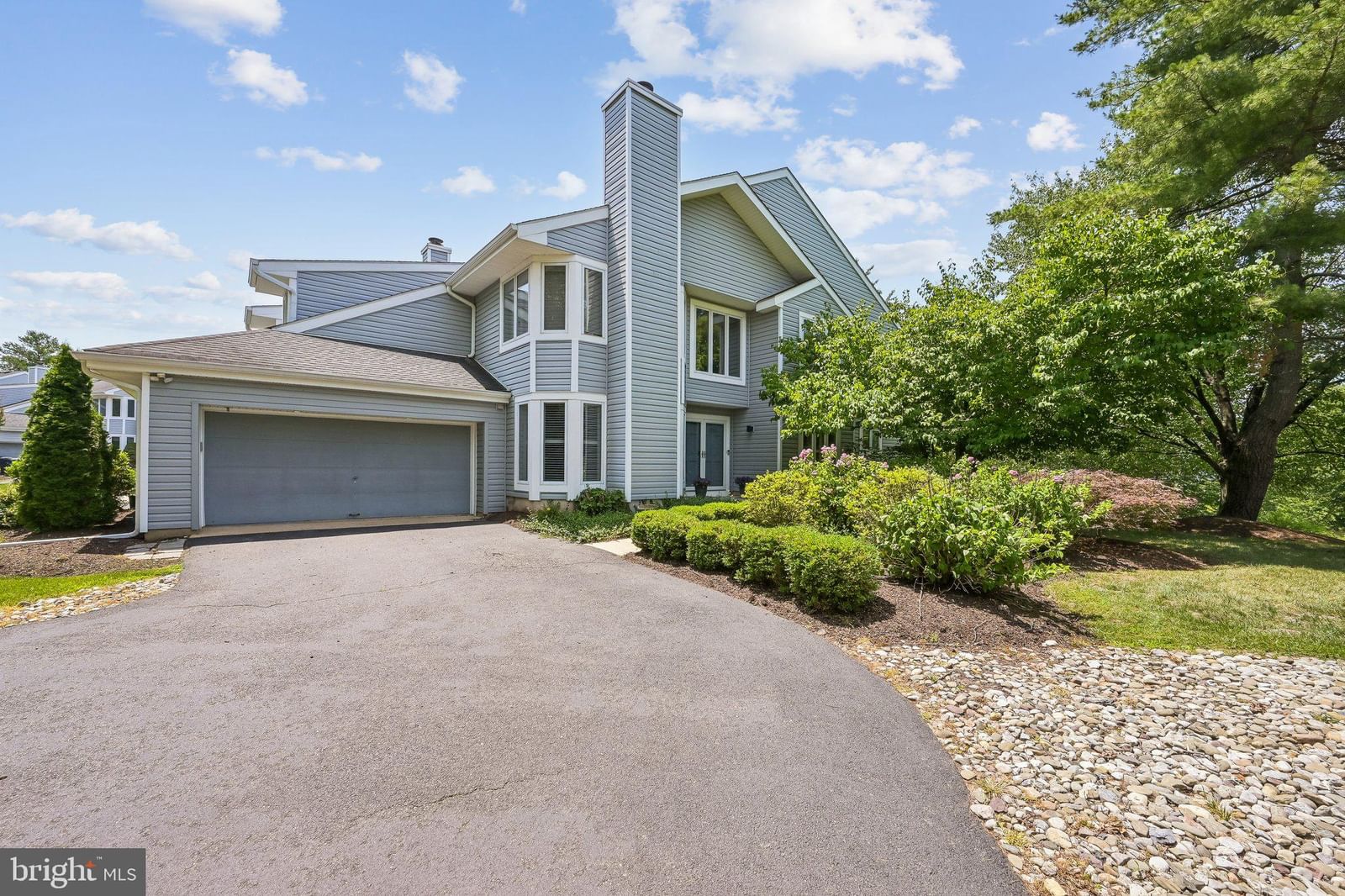 704 SUNSHINE LAKES DR, VOORHEES 08043, NJ