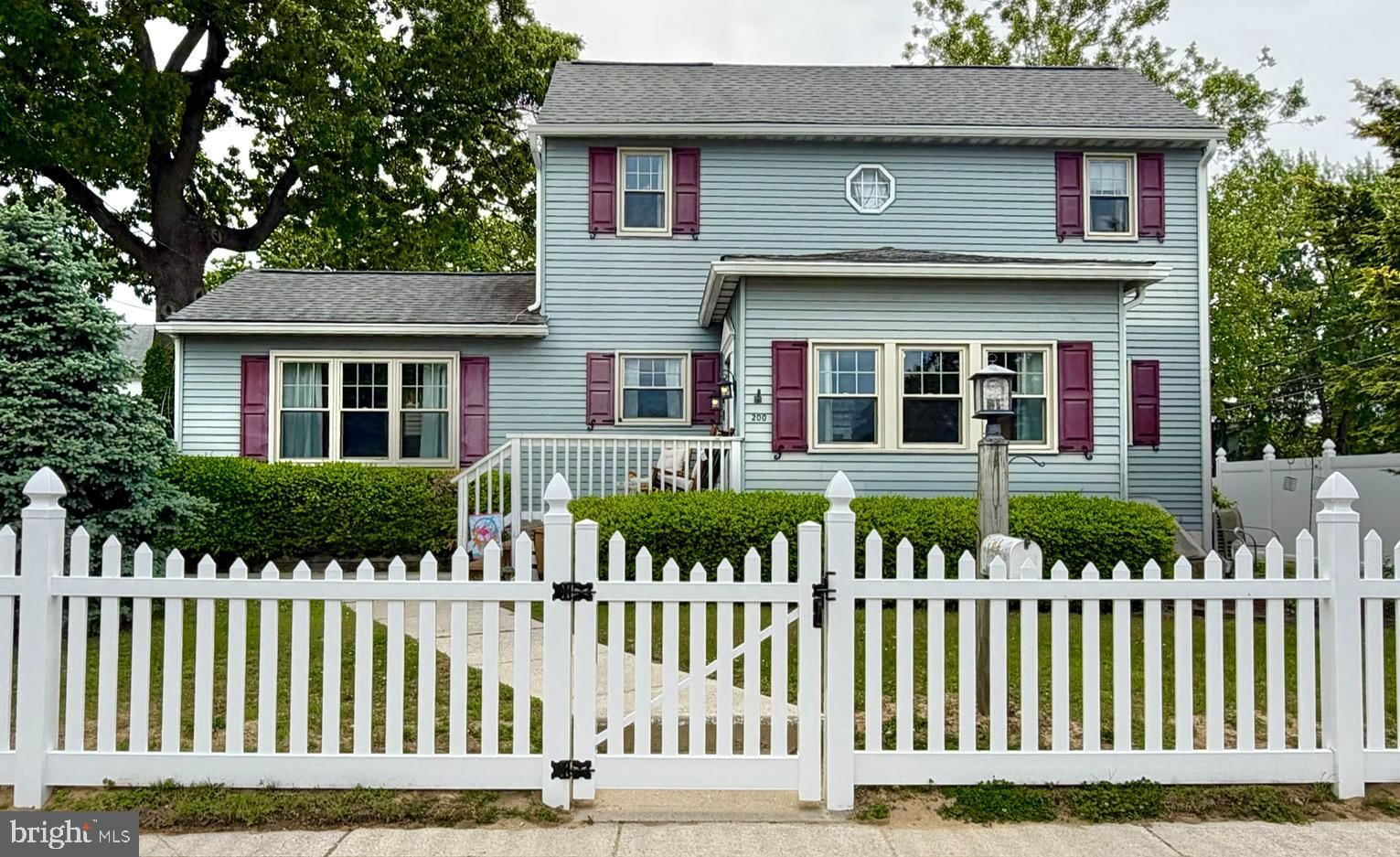 200 N OAK AVE, NATIONAL PARK 08063, NJ