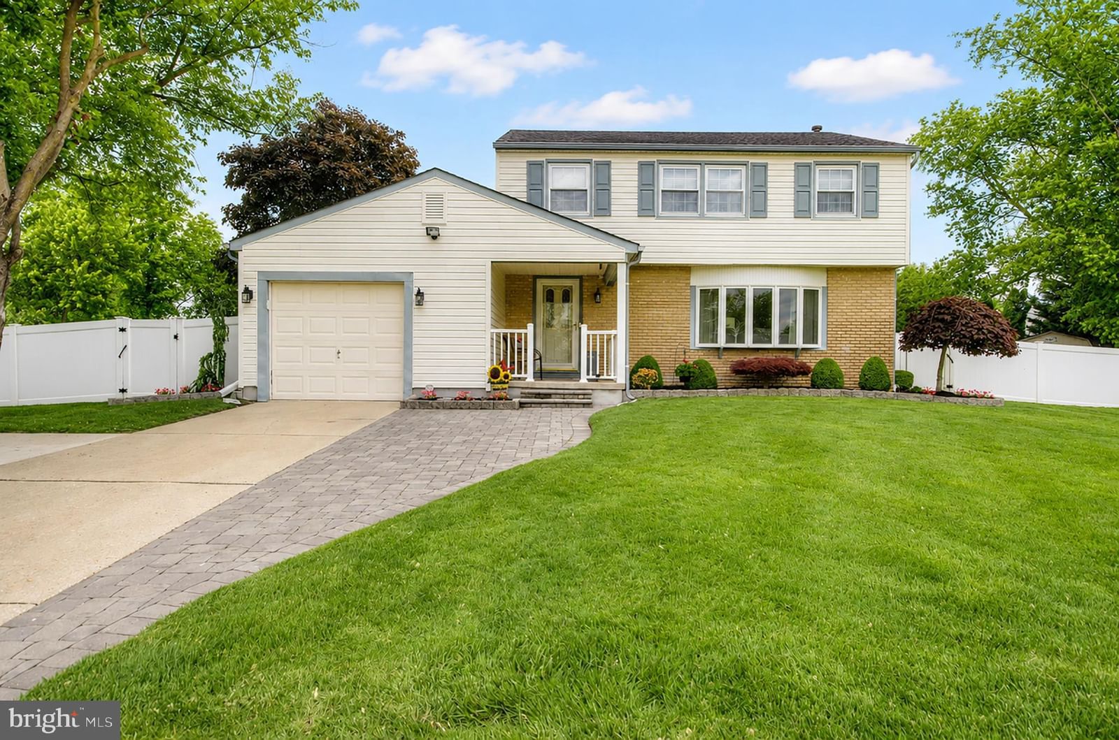12 CASTOR CT, BLACKWOOD 08012, NJ