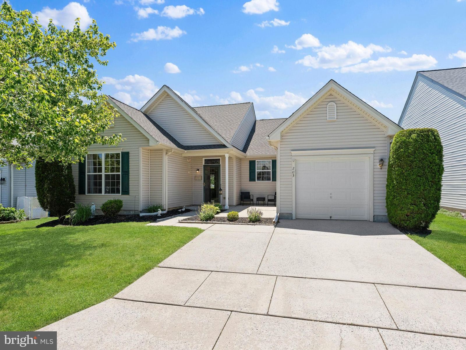 203 IDELWOOD WAY, WOODBURY 08096, NJ