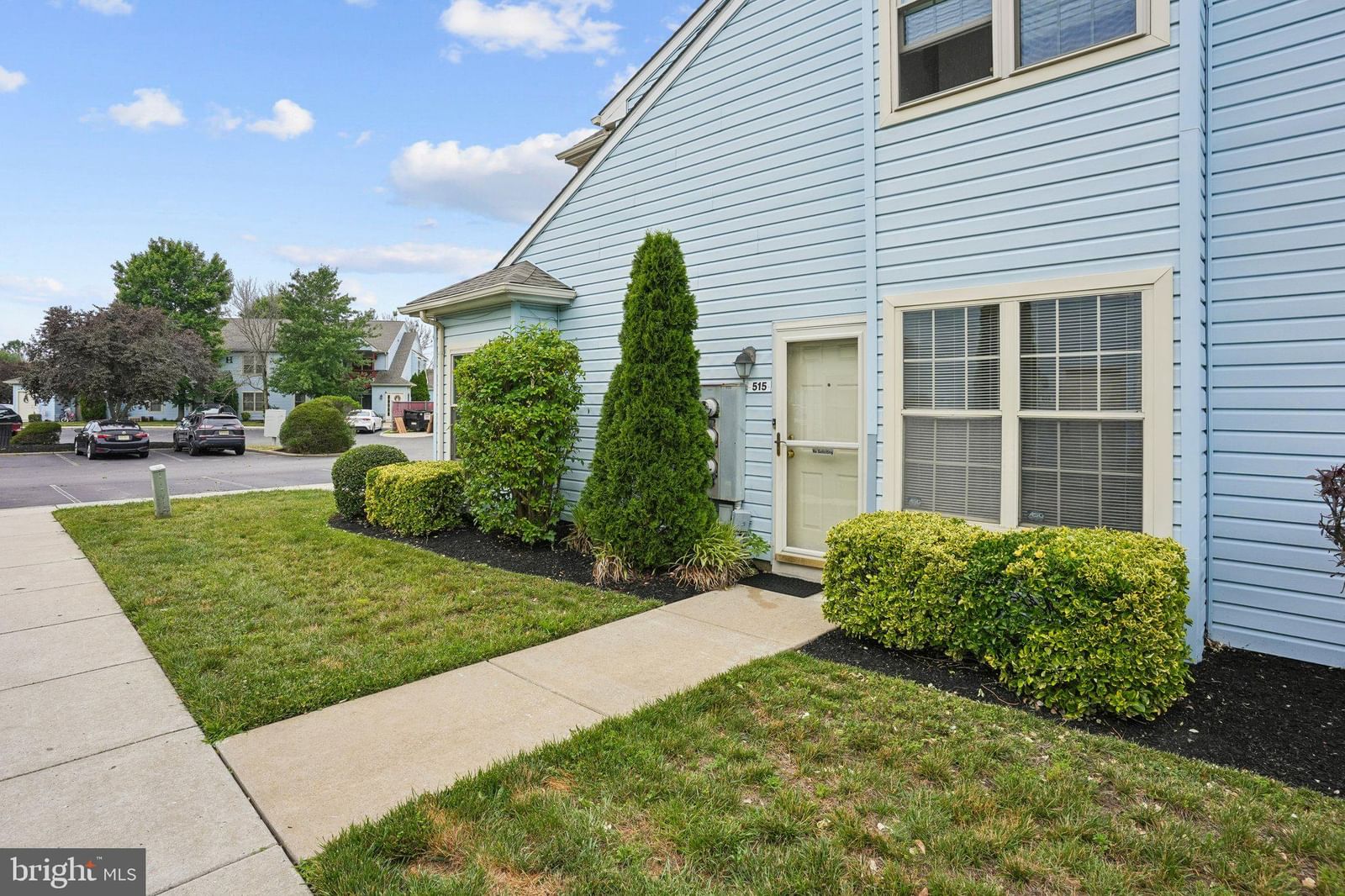 515 CASCADE COURT photograph