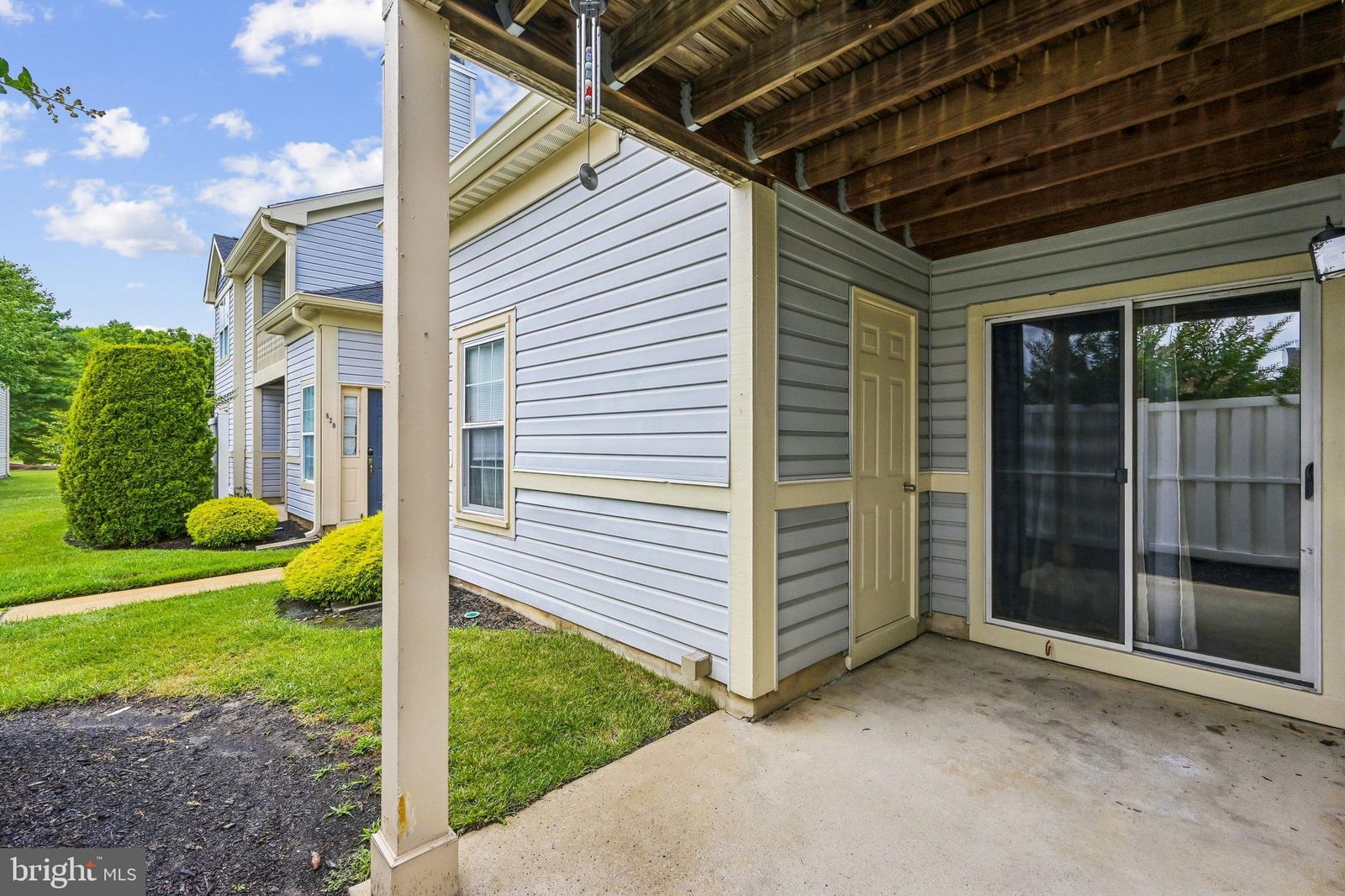 613 STEEPLECHASE COURT photograph